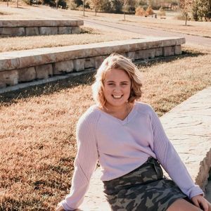 Meet your Posher, Savannah